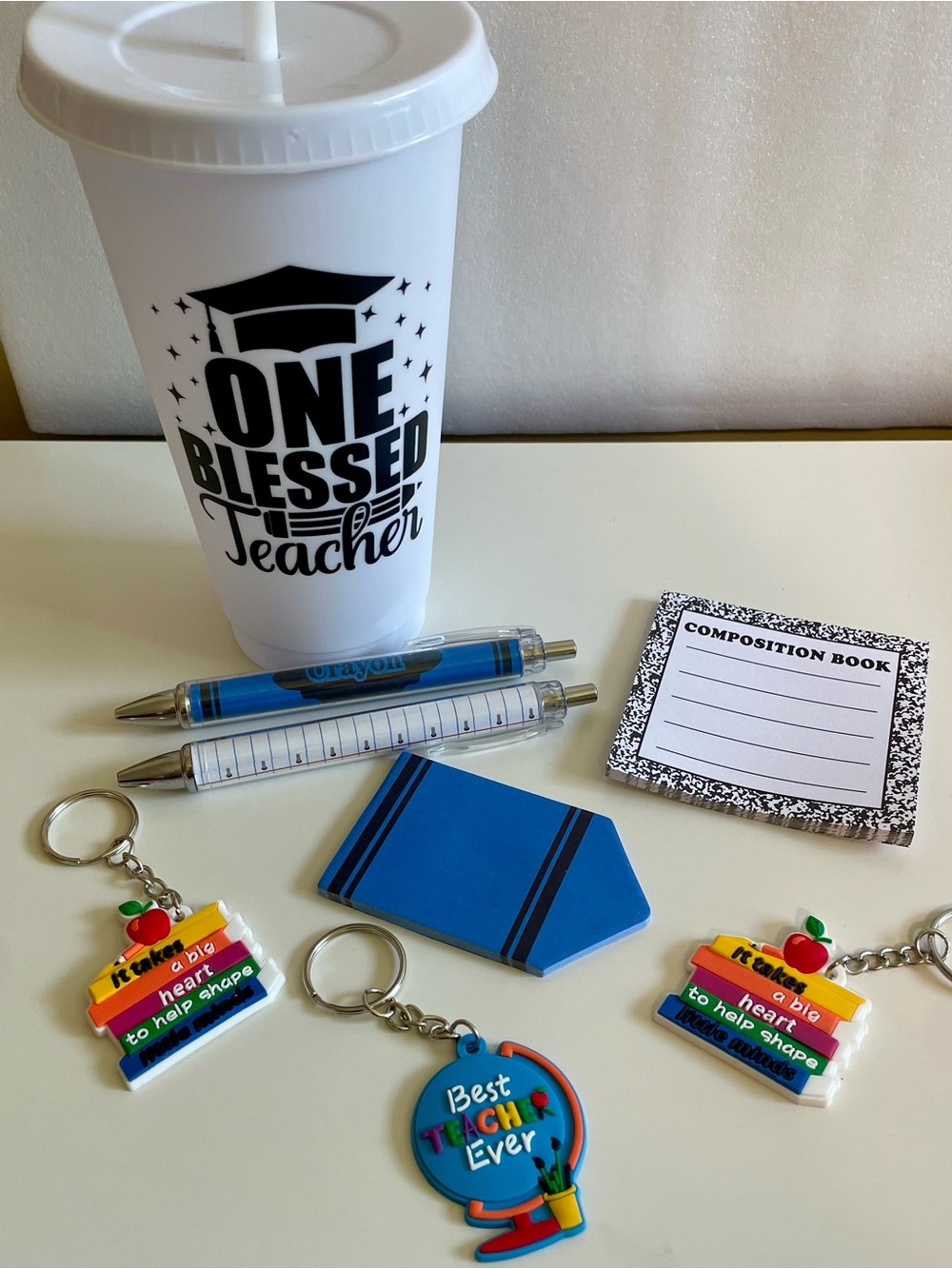 New 8 Piece Teacher Appreciation Bundle